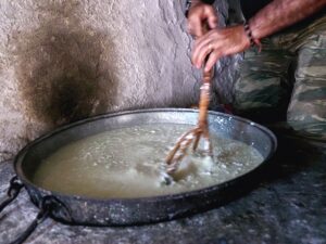 Σπάνια τυριά του Αιγαίου, παραδοσιακό μητάτο στην Κάσο.